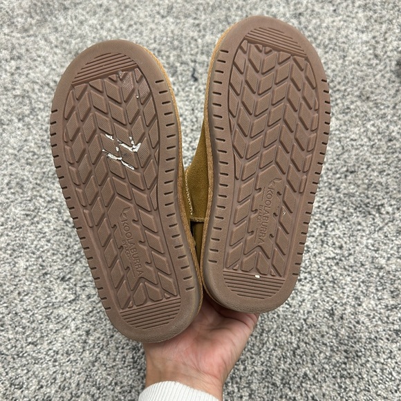 Koolaburra by UGG Brown Suede Victoria Boots girls 12 - Picture 3 of 8